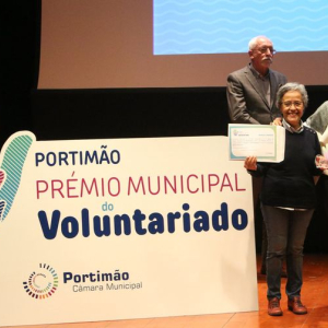 menção honrosa   projeto ‘Filhos de Ninguém’, da Associação Elos de Esperança.